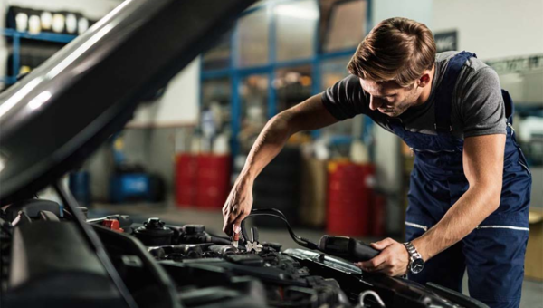SERVICING YOUR CAR AT WOLFE LANGLEY MAZDA