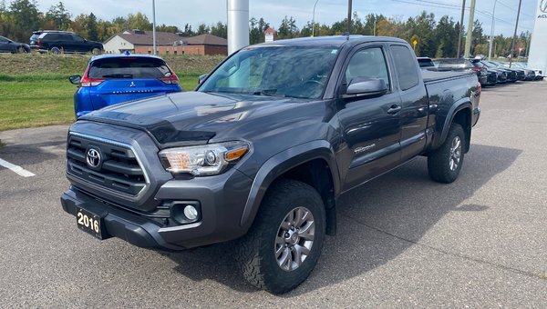 Tacoma SR5