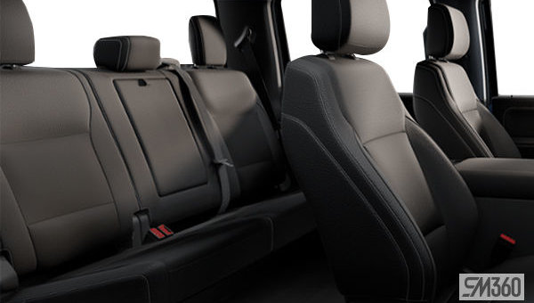 2025 FORD F-450 CHASSIS CAB LARIAT - Interior view - 2