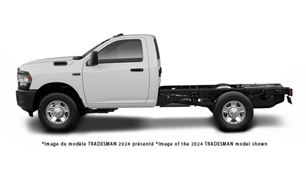2025 RAM 3500 BIG HORN - Exterior view - 2