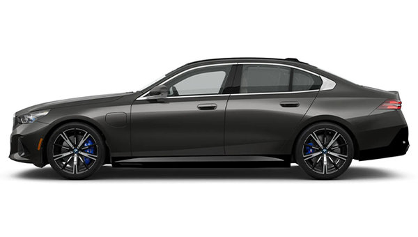 2026 BMW 5 Series Sedan PHEV 550E XDRIVE photo-0