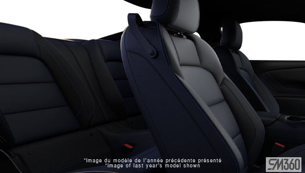 2026 FORD MUSTANG FASTBACK DARK HORSE - Interior view - 2