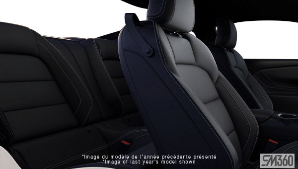 2026 FORD MUSTANG FASTBACK ECOBOOST - Interior view - 2