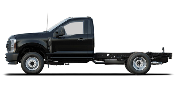 2026 FORD F-350 DRW Chassis Cab XLT - Exterior view - 2