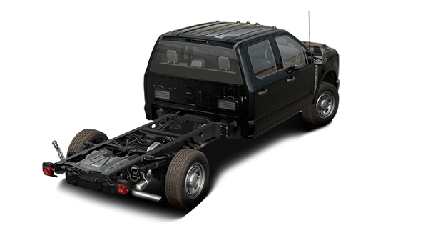 2026 FORD F-350 SRW Chassis Cab LARIAT - Exterior view - 3