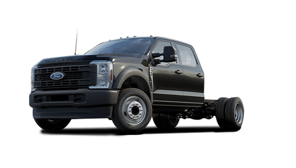 2026 FORD Ford Super Duty F-450 Chassis Cab LARIAT - Exterior view - 1