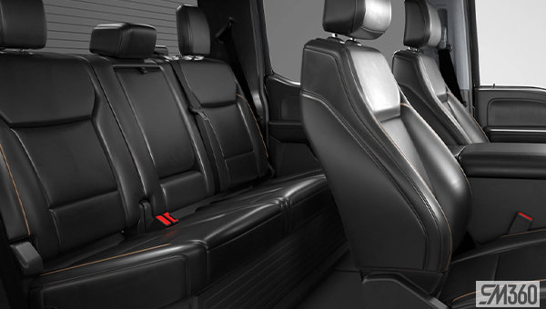 2026 FORD Super Duty F-550 Chassis Cab LARIAT - Interior view - 2