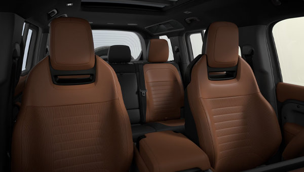 LAND ROVER Defender 110 MHEV Octa 2026 - Vue intérieure - 1