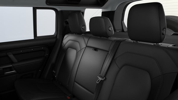 LAND ROVER Defender 110 S 2026 - Vue intérieure - 2