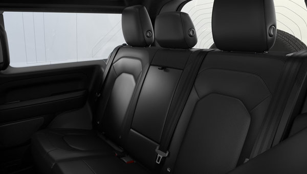 2026 LAND ROVER Defender 90 V8 - Interior view - 2