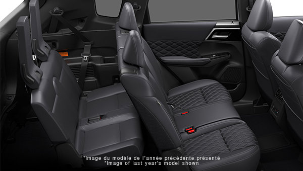 2026 MITSUBISHI Outlander Plug-in Hybrid SEL S-AWC - Interior view - 2