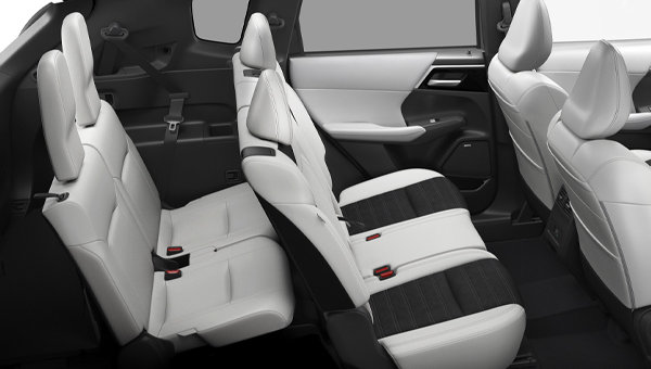 2026 MITSUBISHI Outlander LE S-AWC - Interior view - 2