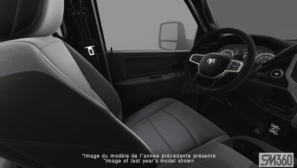 2026 RAM 2500 TRADESMAN - Interior view - 1