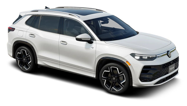 <span>2026 volkswagen</span> Tiguan Highline R-Line 4MOTION photo-3