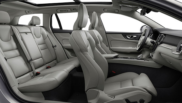 Volvo V60 Cross Country Ultra 2026-interior-rear