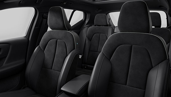 2026 Volvo XC40 Plus (Dark Theme)-interior-front