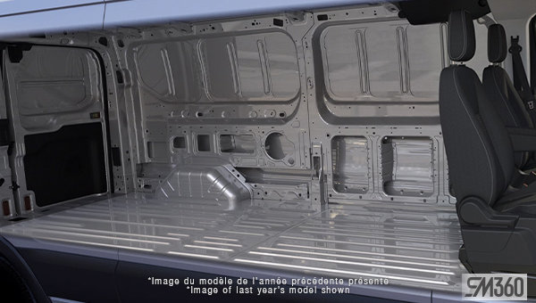 2027 FORD E-Transit CARGO VAN - Interior view - 2