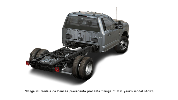 FORD F-350 DRW Chassis Cab XL 2027 - Vue extérieure - 3