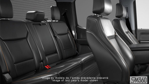 2027 FORD F-350 DRW LARIAT - Interior view - 2