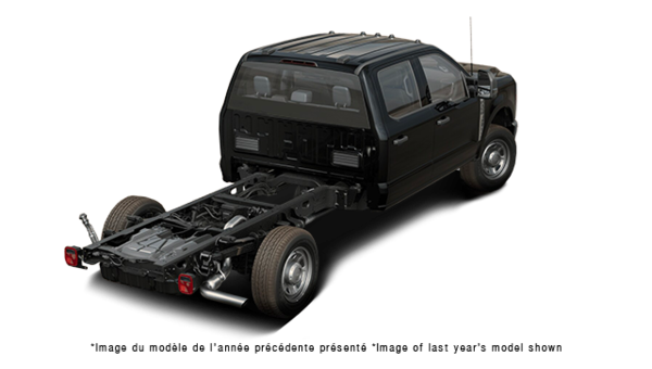 2027 FORD Super Duty F-350 SRW Chassis Cab LARIAT - Exterior view - 3