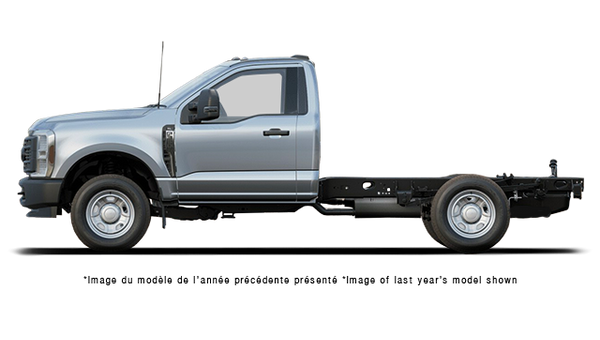 FORD F-350 SRW Chassis Cab XL 2027 - Vue extérieure - 2