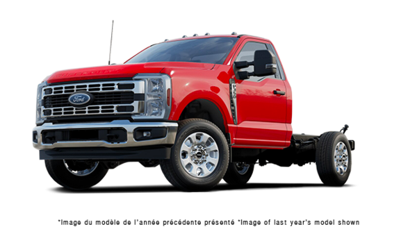 2027 FORD Super Duty F-350 SRW Chassis Cab XLT - Exterior view - 1