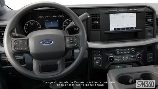 2027 FORD Super Duty F-600  Chassis Cab XLT - Interior view - 2
