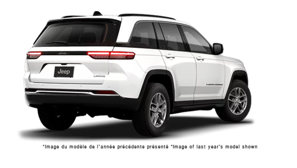 2027 JEEP Grand Cherokee LAREDO - Exterior view - 3