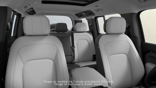 LAND ROVER Defender 110 Hybride léger X 2027 - Vue intérieure - 1