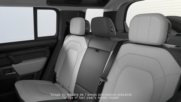 LAND ROVER Defender 110 Hybride léger X 2027 - Vue intérieure - 2