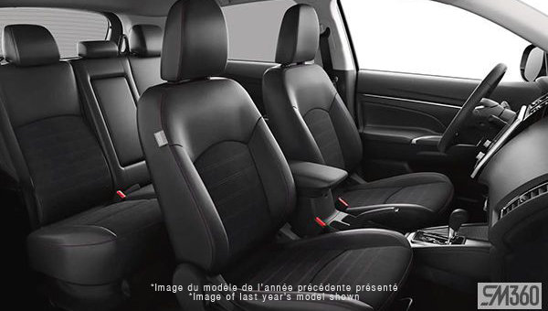 MITSUBISHI RVR NOIR AWC 2027 - Vue intérieure - 1