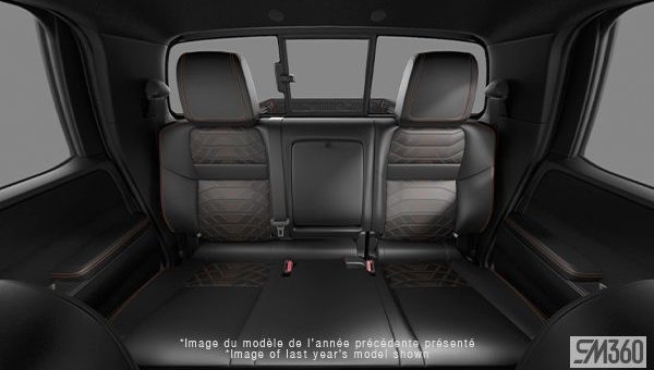 2027 NISSAN Frontier PRO4X LUXURY LONG WHEEL BASE - Interior view - 2