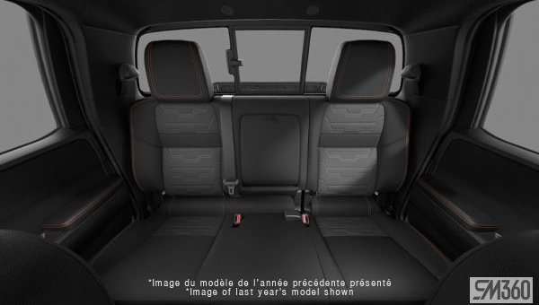 NISSAN Frontier PRO4X EMPATTEMENT COURT 2027 - Vue intérieure - 2
