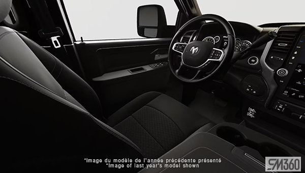 2027 RAM 2500 BLACK EXPRESS - Interior view - 1