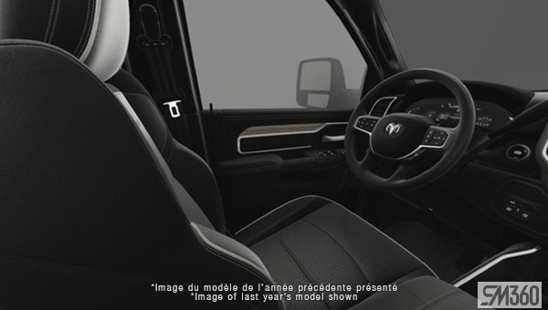 2027 RAM 2500 LARAMIE - Interior view - 1