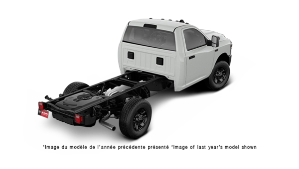 2027 RAM 3500 TRADESMAN - Exterior view - 3