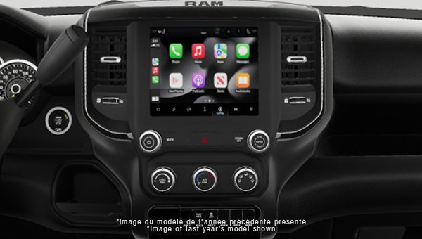 2027 RAM 3500 TRADESMAN - Interior view - 2