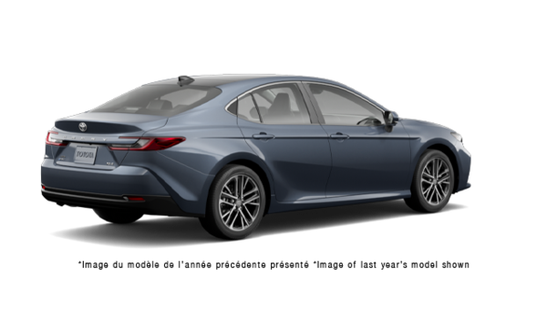 2027 TOYOTA Camry Hybrid XLE AWD - Exterior view - 3