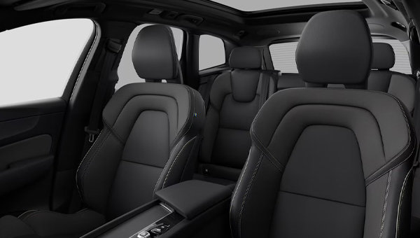 2027 VOLVO XC60 Ultra Black Edition - Interior view - 2