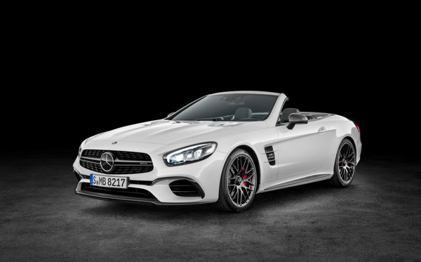 Mercedes-Benz dévoile une version améliorée de la SL