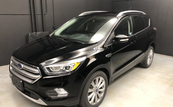 2017 Ford Escape Escape Titanium > Selling AS IS, AS TRADED
