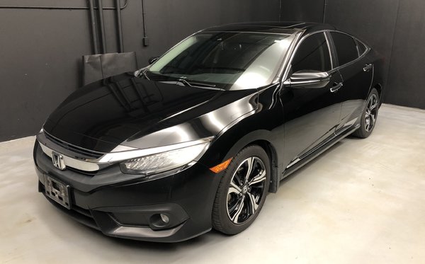 2017 Honda Civic Sedan TOURING > Selling AS IS, AS TRADED