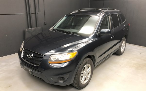 2010 Hyundai Santa Fe 2.4L GL > Selling AS IS, AS TRADED