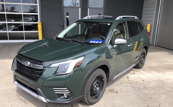 2024 Subaru Forester PREMIER Just arrived...