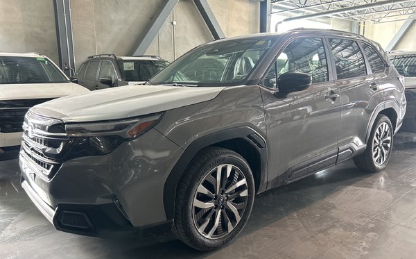 2025 Subaru Forester Premier AWD