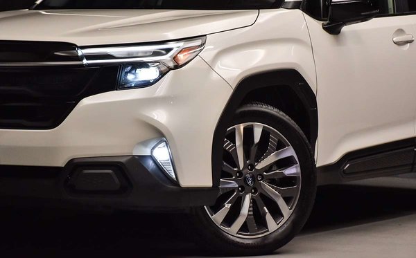 2025 Subaru Forester Premier