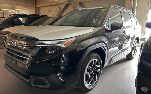 2026 Subaru Forester Limited AWD / LEATHER SEATS /PANORAMIC SUNROOF