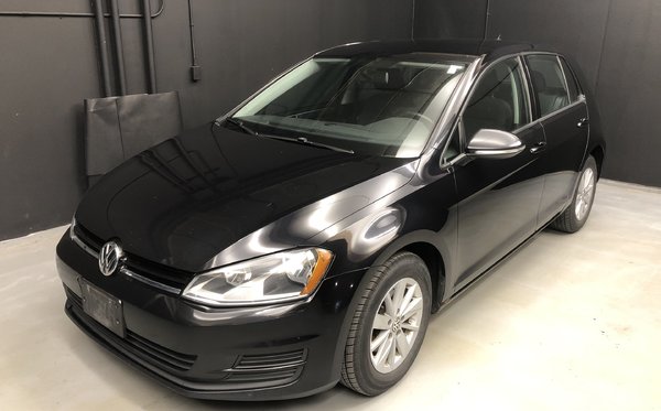 2015 Volkswagen Golf 1.8 TSI Trendline > Selling AS IS, AS TRADED