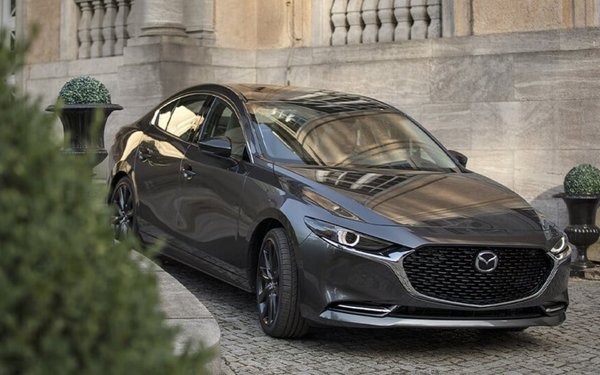 Les versions du Mazda3 2026 à Dorval, QC