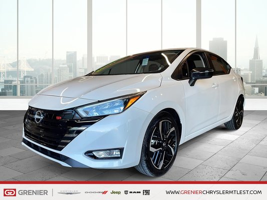 Nissan Versa SR + CARPLAY + ANGLES MORTS 2024